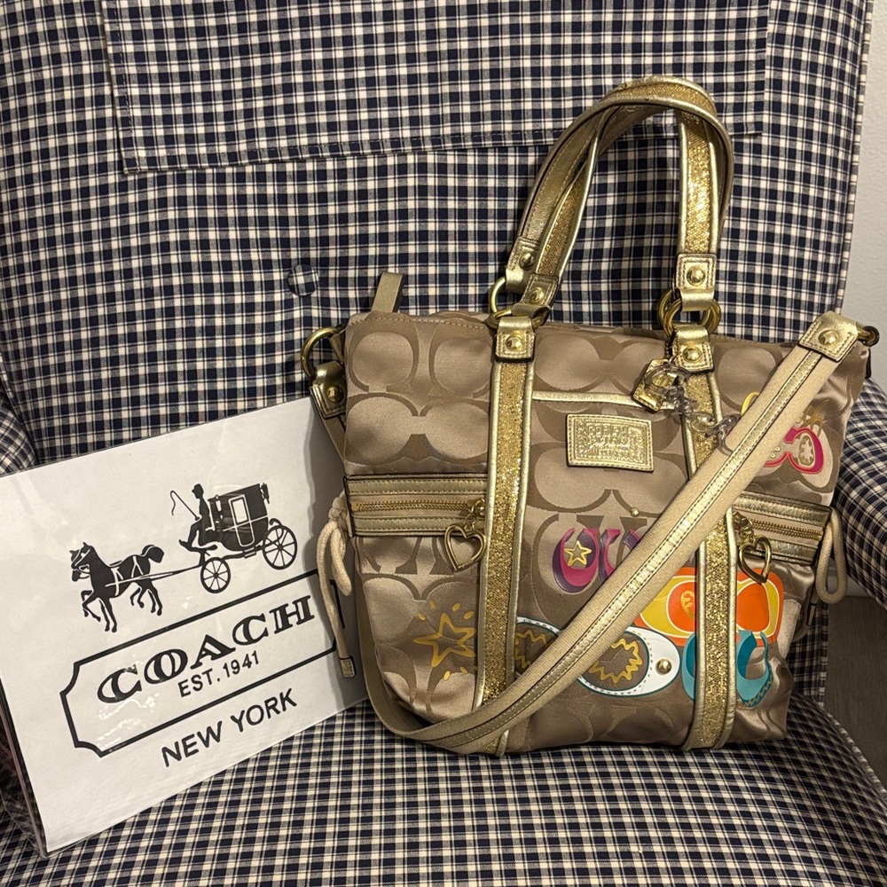 Coach poppy Gold appliqué  Tote with Colorful Accents